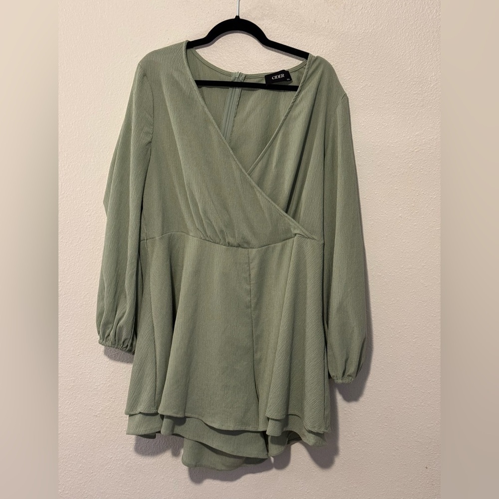 Cider 1x green womens romper